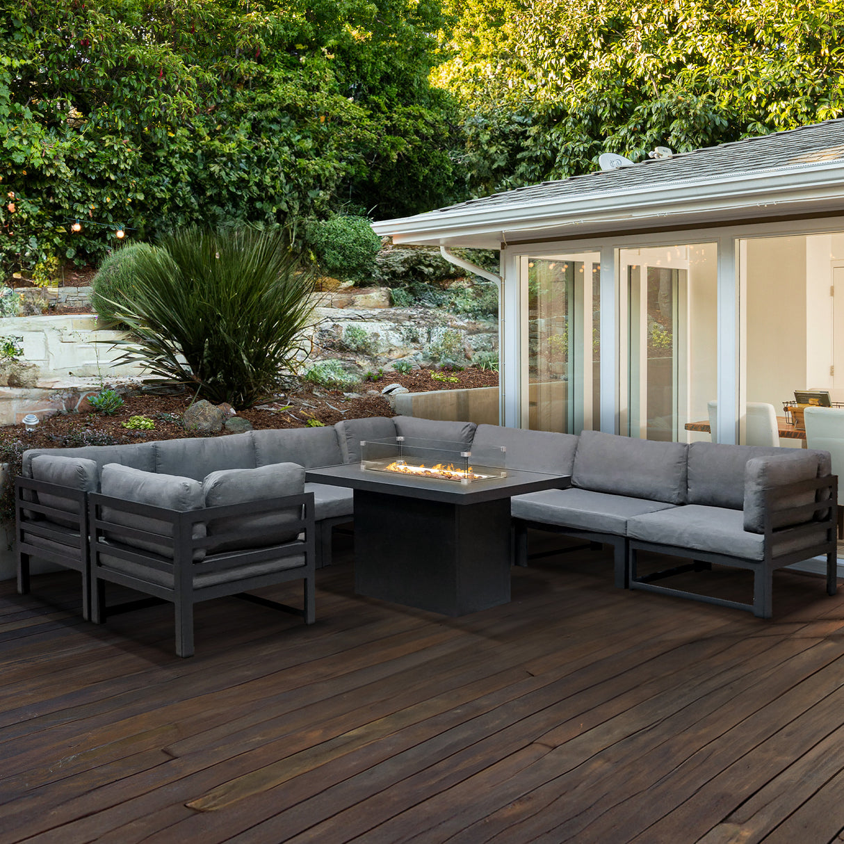 Conjunto de Móveis de Jardim Cinza com Lareira - Cinza