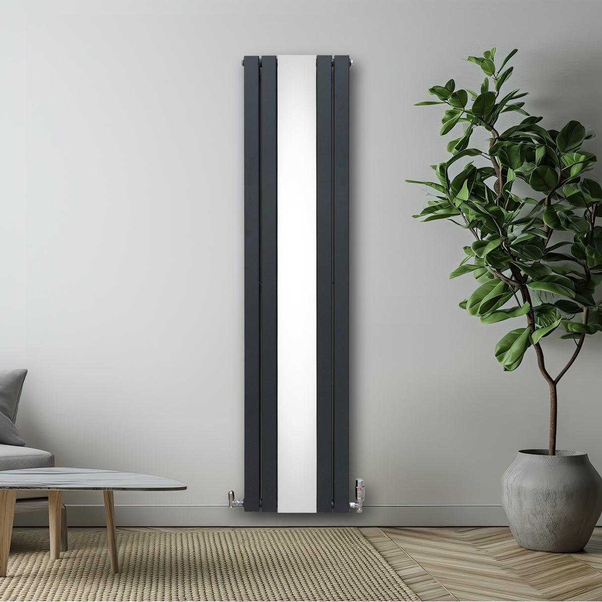 Radiador de espelho plano cinza antracite, 1800 mm x 425 mm, com design elegante e moderno, instalado em parede neutra com planta decorativa