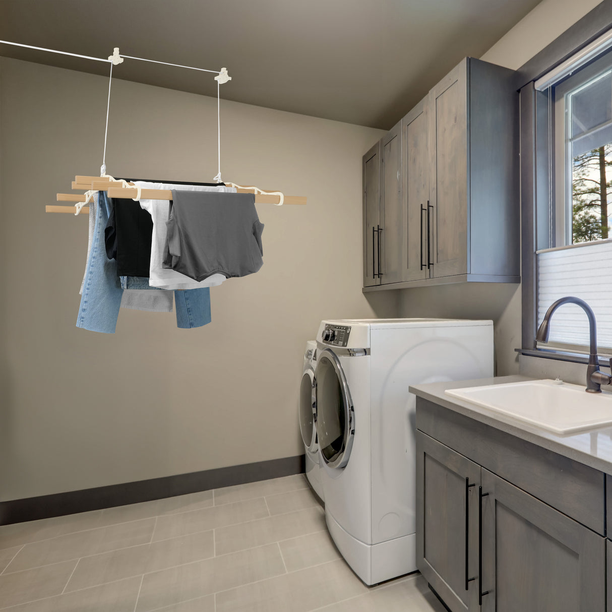 Varal de teto com polia para roupas - Marfim - 1,2 m