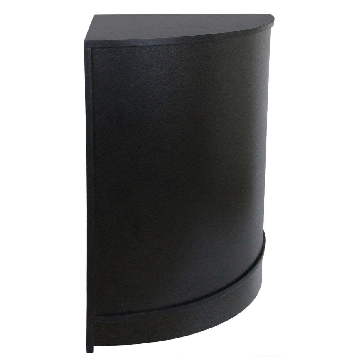 Balcão de canto para loja de varejo em preto, com formato curvo, acabamento liso e moderno, ideal para otimizar espaços comerciais