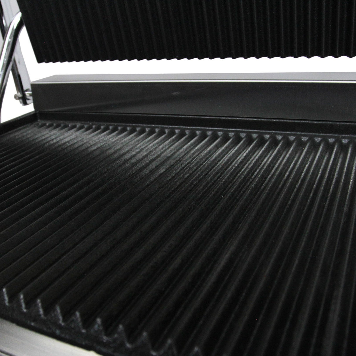 Sanduicheira comercial de aço inoxidá vel com placa com nervuras 2.2kW duas bandejas