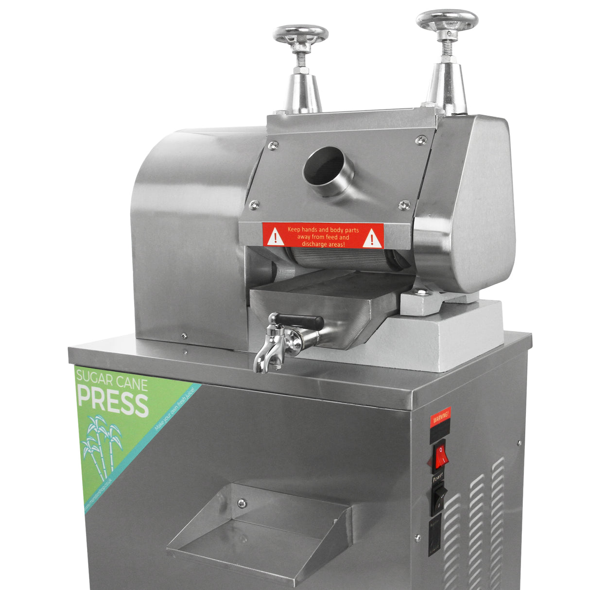 Máquina de suco de cana de aço inoxidável com design moderno, botões prateados e uma saída para o suco na parte frontal