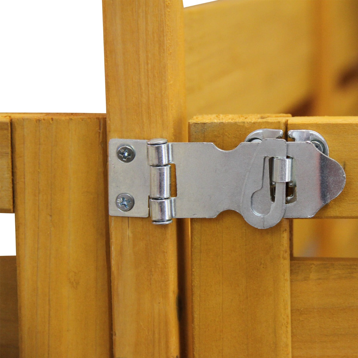 Galpão triplo de contéineres de lixo de madeira