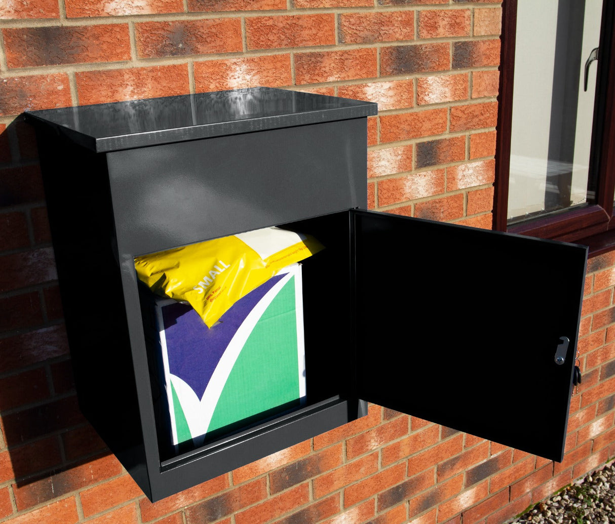 Caixa postal esperta exterior fixada na parede Lockable preta do pacote da caixa postal