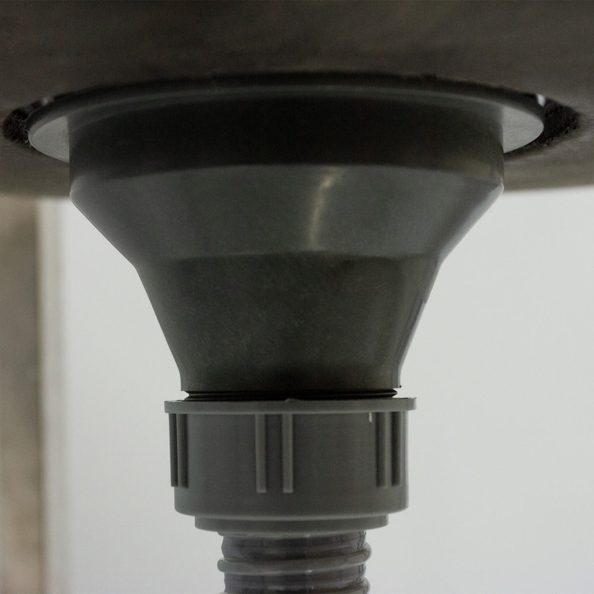 Pia de acampamento em aço inoxidá vel