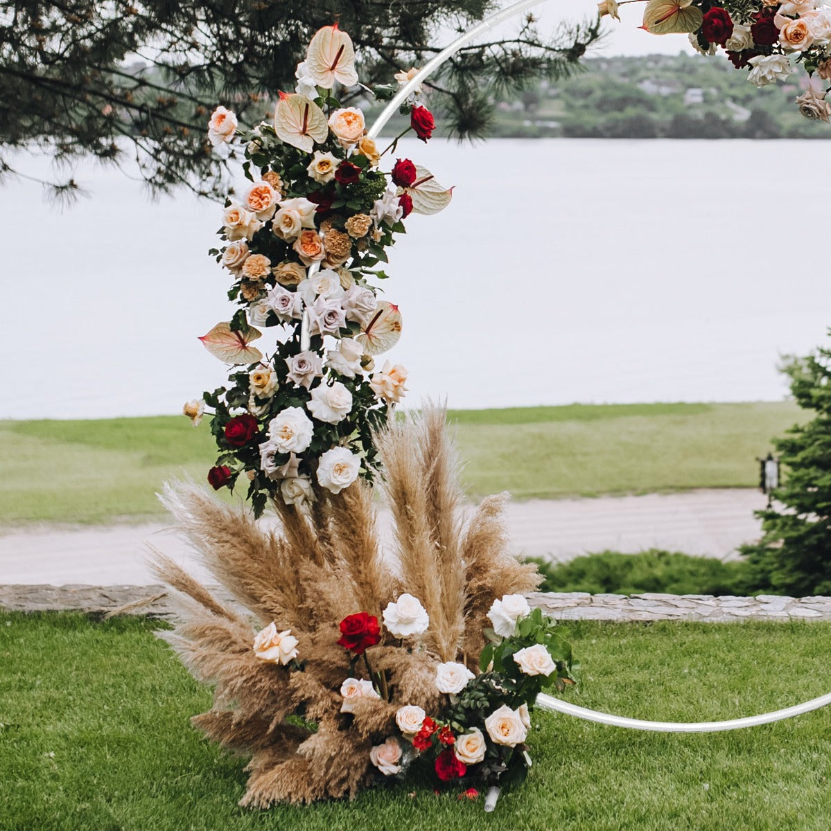 Arco de casamento 200cm ? Branco