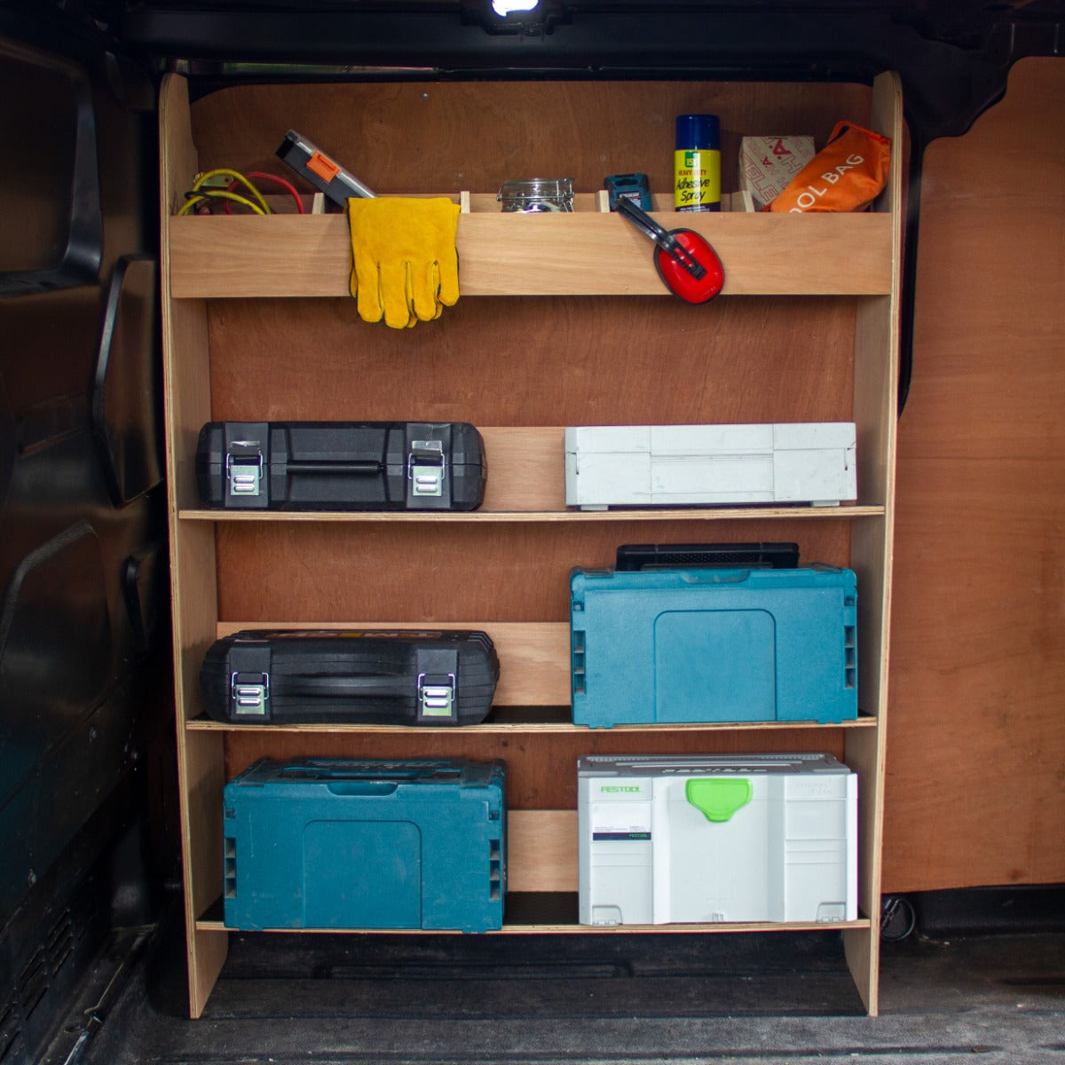 Van com estantes em MDF Ford Transit Custom SWB LWB