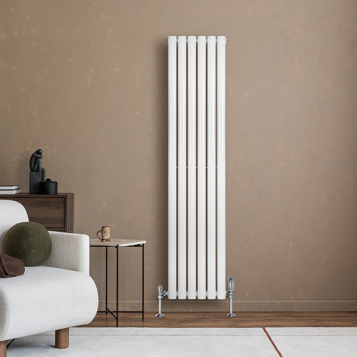 Radiador de coluna simples oval branco, 1600 mm x 360 mm, com design moderno e acabamento liso, instalado em parede neutra