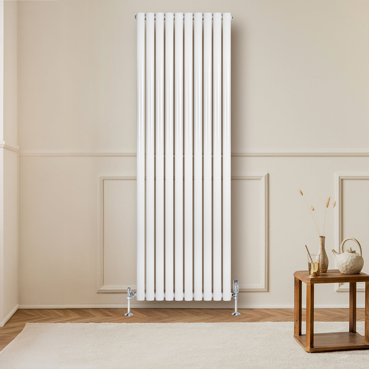 Radiador de coluna oval branco, 1800 mm x 600 mm, com design elegante e acabamento liso, instalado em ambiente moderno e aconchegante