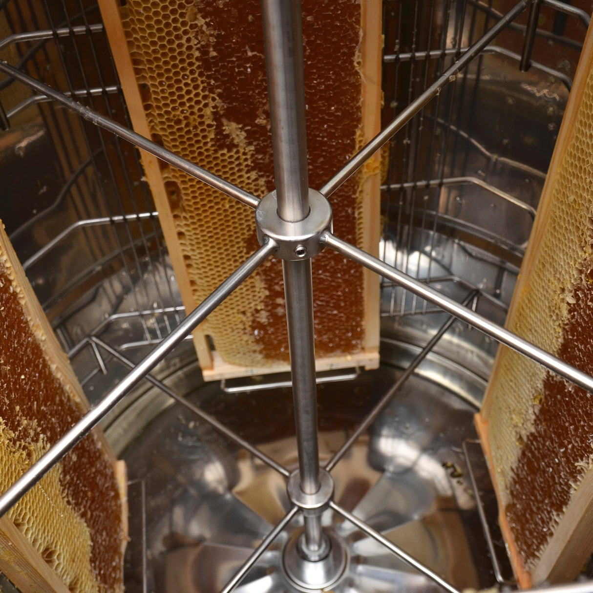 Extrator elétrico de mel com 4 estruturas de aço inoxidá vel | 140W 220V