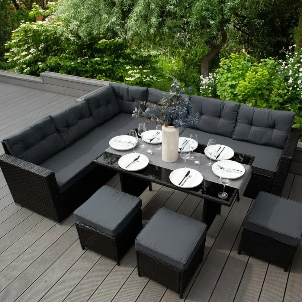Checklist de fim de verão para o jardim: capas para mobiliário de jardim e dicas de armazenamento