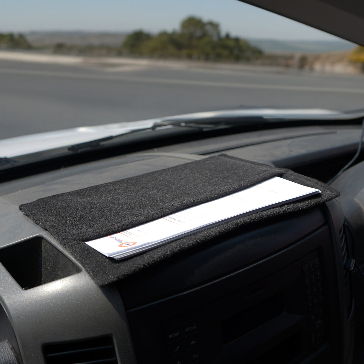 Forro de carpete e bolsas de armazenamento para van - Cinza antracite