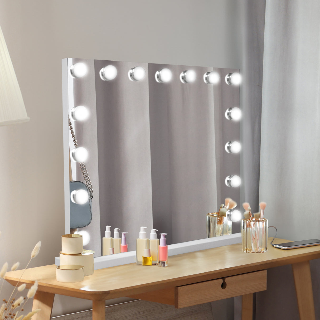 Espelho HOLLYWOOD 58 x 46cm com Luz LED & Alto-Falante Bluetooth