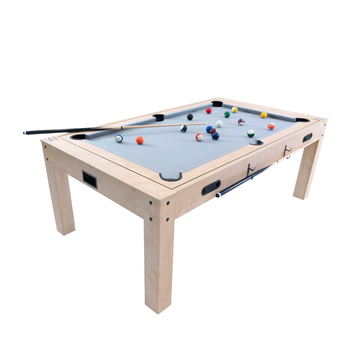 Mesa de jogos 7 em 1 em carvalho claro, com superfície cinza, tacos de bilhar e bolas coloridas, ideal para entretenimento em casa