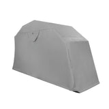 Garagem dobrável cinza para moto, com design resistente e formato aerodinâmico, ideal para proteção e armazenamento seguro