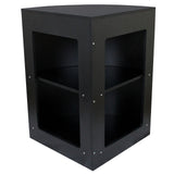 Balcão de canto preto para loja, com design moderno, duas prateleiras abertas e acabamento em MDF, ideal para exibição de produtos