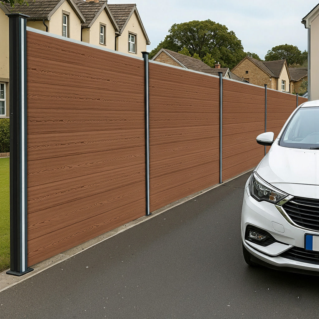 Vedação de Exterior em WPC e Alumínio – 4xPainéis Quadrado + 1xOblíquo + 5xPostes com LED | Marrom