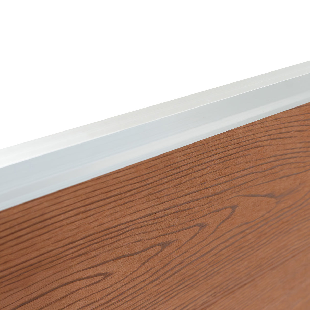 Vedação de Exterior em WPC e Alumínio – 3 Painéis + 4 Postes | Marrom