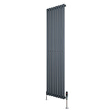 Radiador de coluna simples oval cinza antracite, 1800 mm x 480 mm, com acabamento liso e válvulas na parte inferior