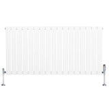 Radiador plano de coluna simples branco, com design liso e elegante, medindo 600 x 1190 mm, equipado com válvulas cromadas
