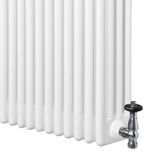Radiador tradicional de 4 colunas, acabamento branco, com válvulas cromadas, ideal para aquecimento em ambientes internos