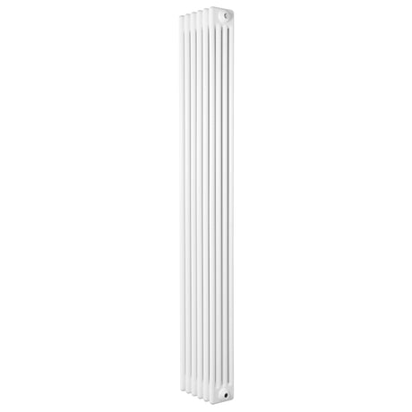 Radiador tradicional de 4 colunas em branco, com design vertical e superfície lisa, ideal para aquecimento eficiente em ambientes pequenos
