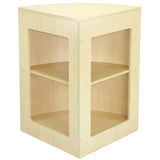 Balcão de varejo Fusion Maple em formato de canto, com acabamento em madeira clara, prateleiras internas e janelas laterais transparentes