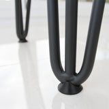 Protetores de pés de mesa cinzentos de 10 mm, com acabamento liso e formato circular, ideal para proteger superfícies e evitar riscos